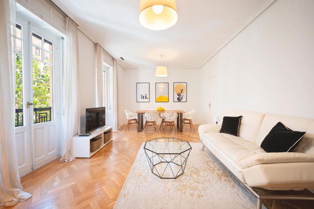 Retiro Apartamento *